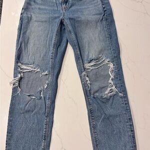 American Eagle Distressed Blue Jeans